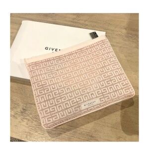 Givenchy pink pouch